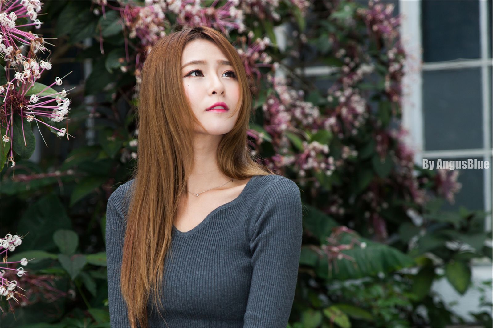 Beautyleg女神-小雪 Winnie 台湾大学春季踏青外拍写真